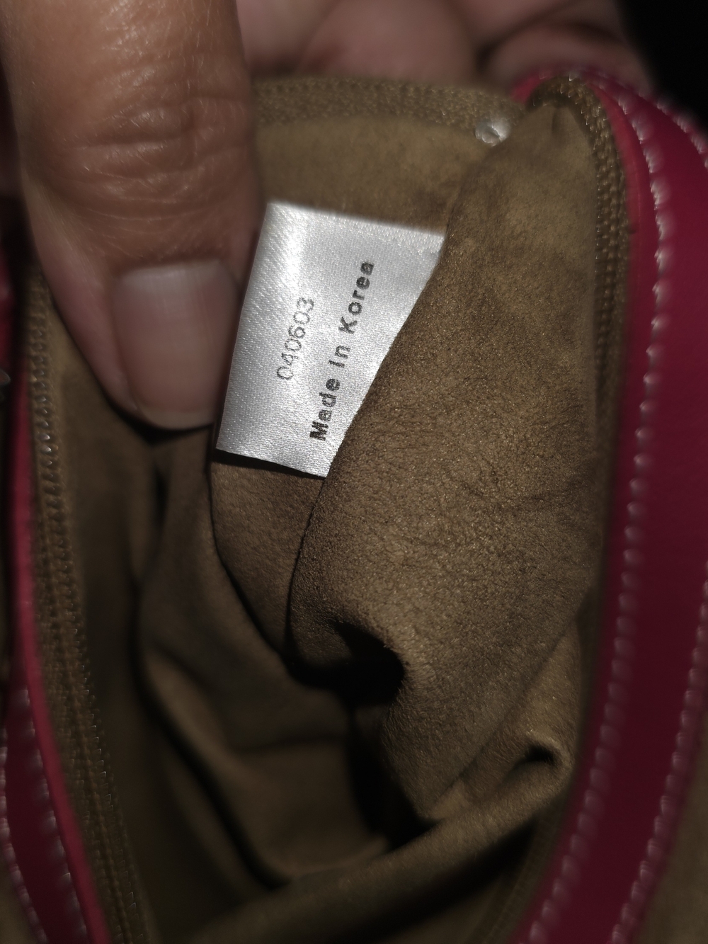 MCM Pink and White Signature Satchel - Picture 15 of 16
